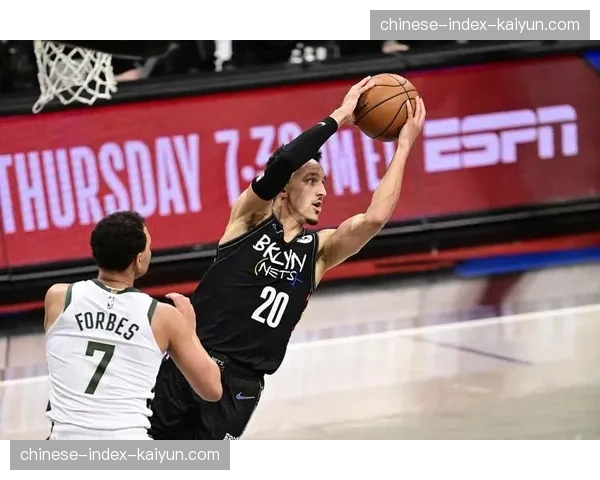 朗斯老将萨尔德接受专访，谈及职业生涯末期的目标与队内角色转变